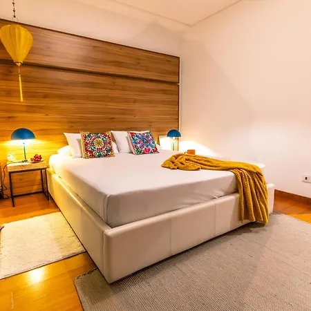 Epicenter City * Ponta Delgada (Sao Miguel)